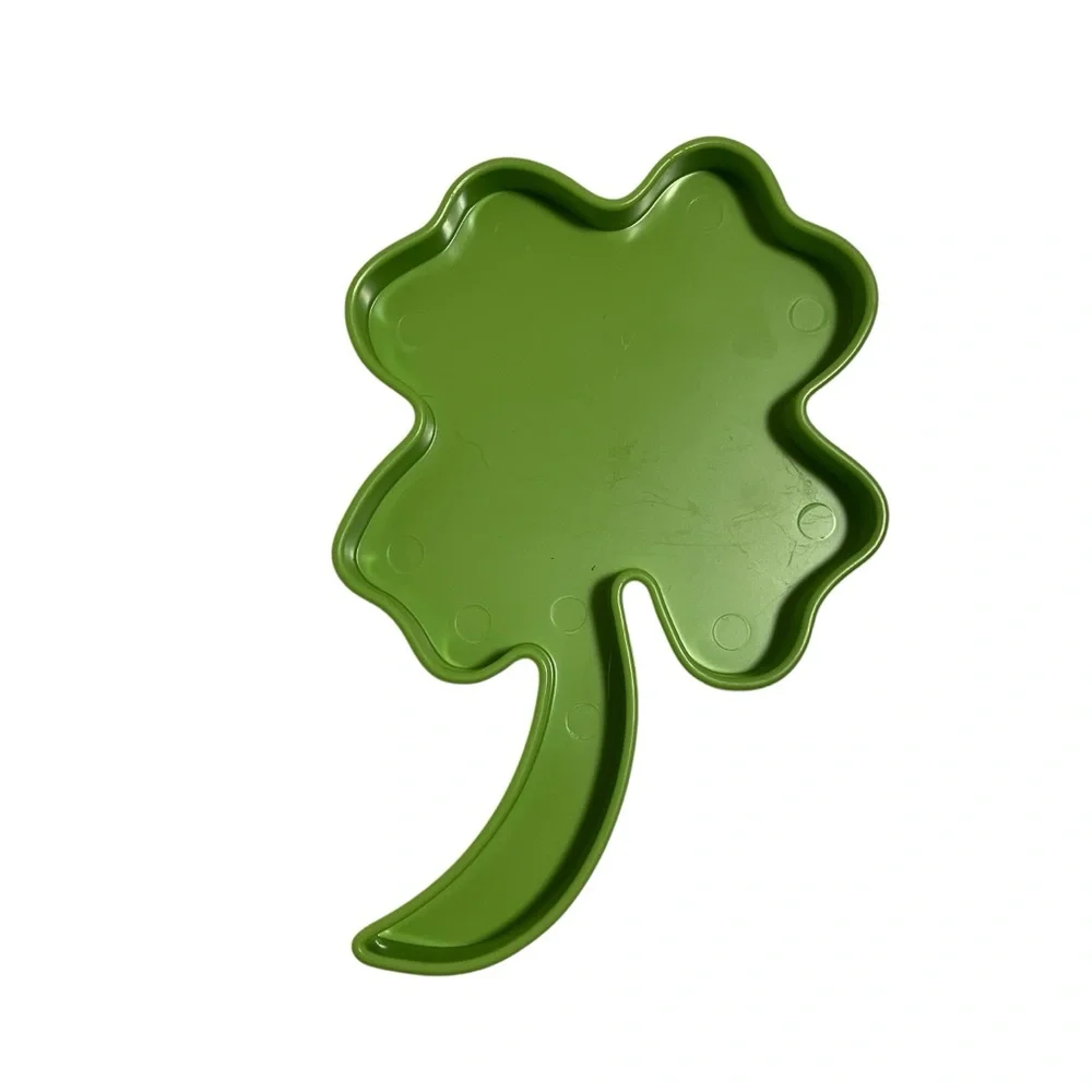 Tupperware Shamrock Clover Cookie Cutter Lime Green Plastic 1316 St Patricks Day